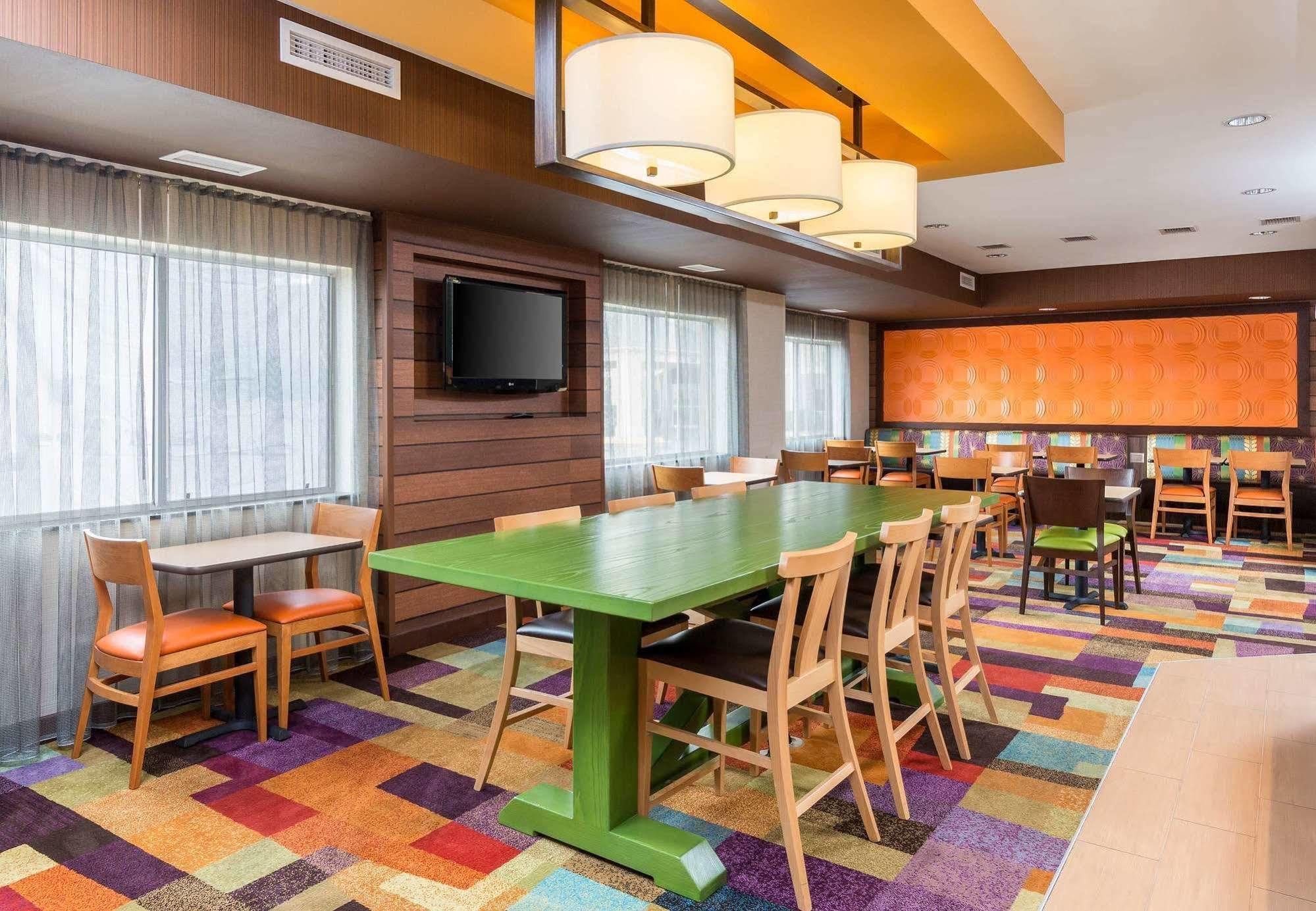 Fairfield Inn & Suites Lincoln Esterno foto